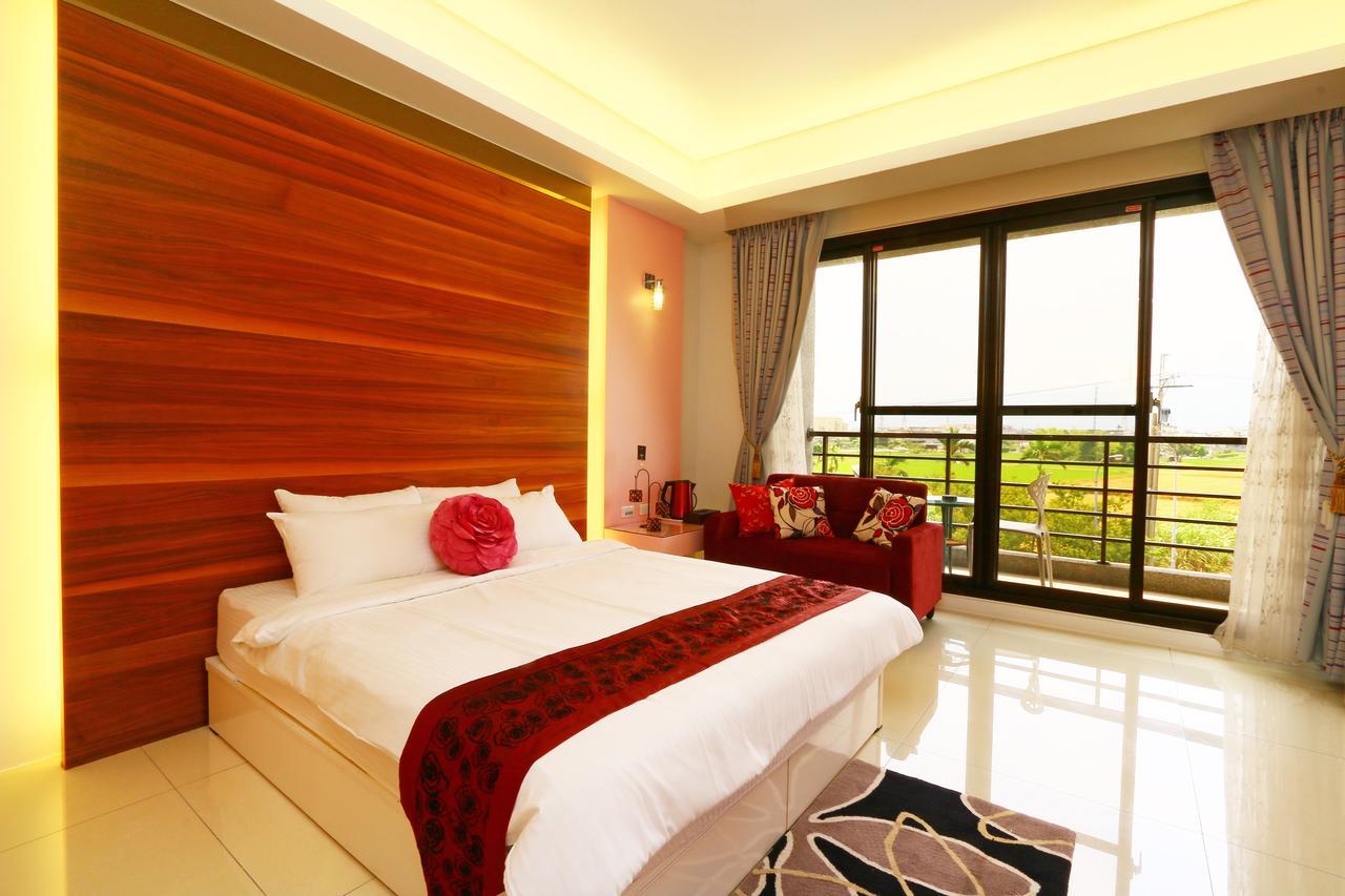 Sakura Love River Bed And Breakfast Tungsan Kültér fotó